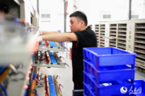 江西樂(lè)安:打造鋰電新能源產(chǎn)業(yè)鏈