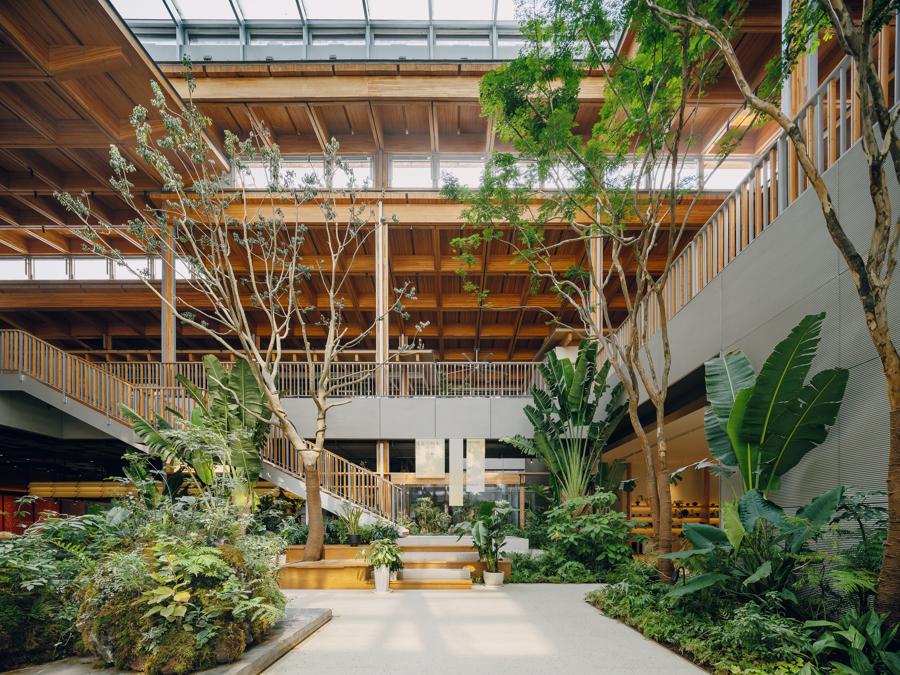 “賺快錢”時代落幕,頭部房企探索的未來產品是什么?