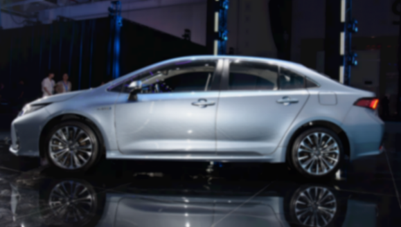 從月銷超4萬輛跌到4千余輛,卡羅拉已墜落