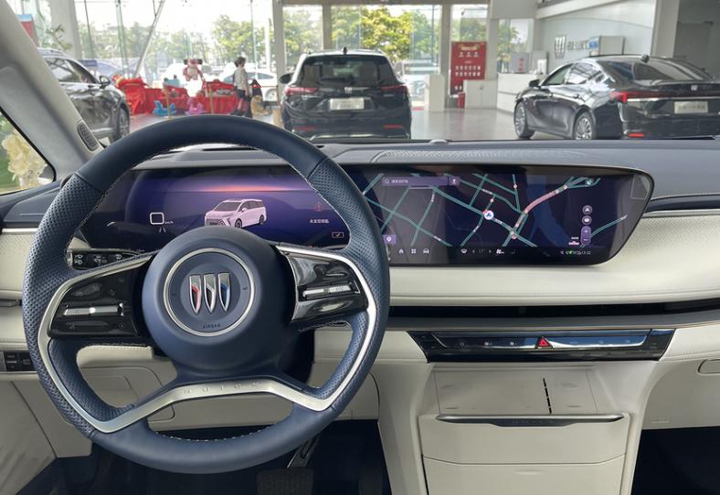 換上插電動力,再戰騰勢D9,35.99萬元起,別克GL8陸尊PHEV實拍