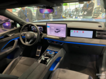 取消1.5T預(yù)計18萬起售,大眾途觀L Pro實(shí)車到店,配副駕屏+懷擋