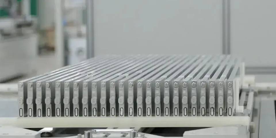 這次輪到美國人“閉門造車”了