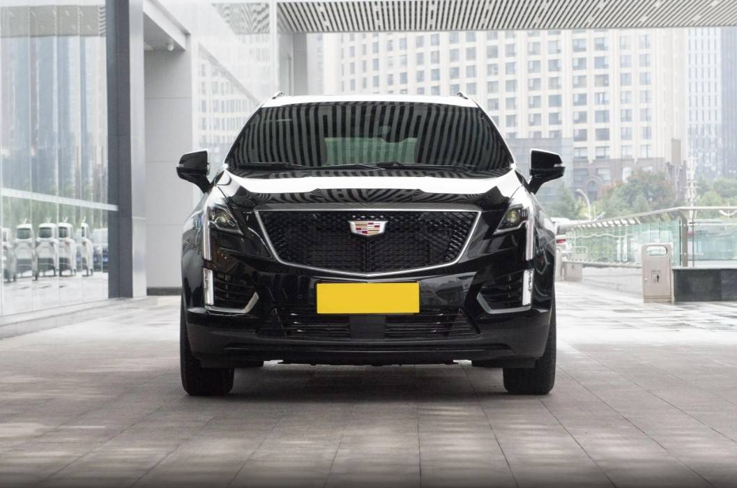 想買豪華中型SUV,凱迪拉克XT5對比奧迪Q5L,到底誰更勝一籌?