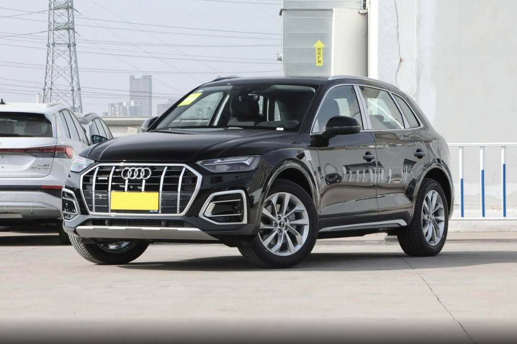 想買豪華中型SUV,凱迪拉克XT5對比奧迪Q5L,到底誰更勝一籌?
