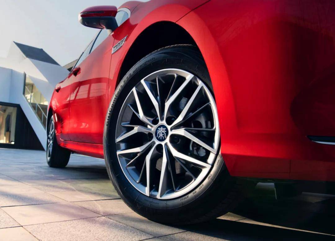 比亞迪,下手越來越狠了?