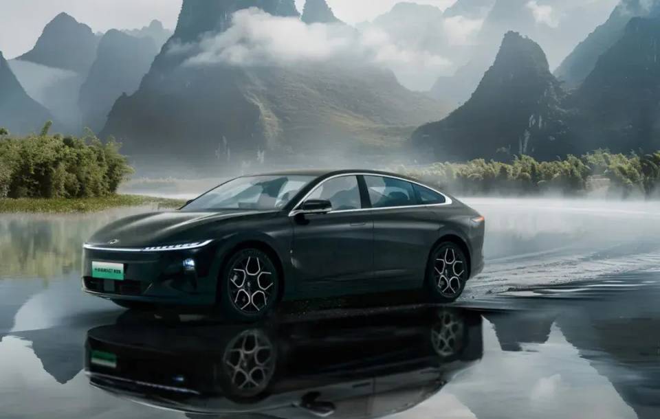 長安六款新車齊申報,明年停售燃油車,圍剿比亞迪? 圖片