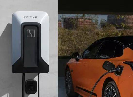 充200次就降充電功率?極氪:未人為設限,電池自然衰減