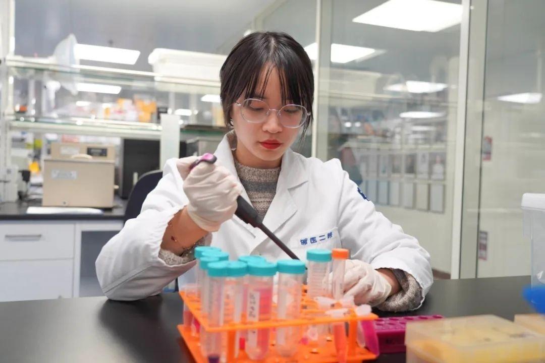 95后女生,憑什么進浙大享受教授待遇?