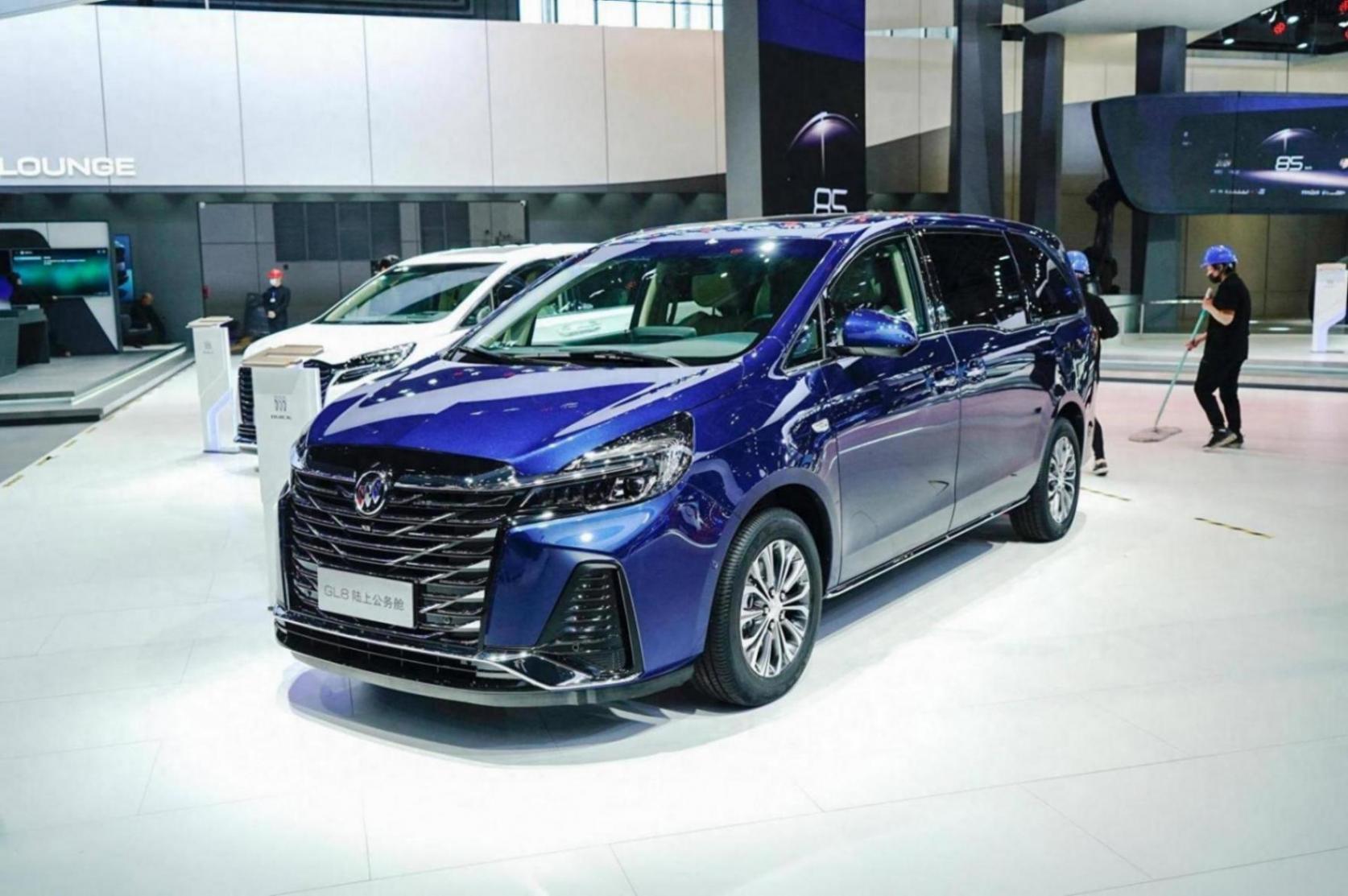 4月銷量差近一半!別克GL8能靠PHEV奪回?選它還是騰勢D9?