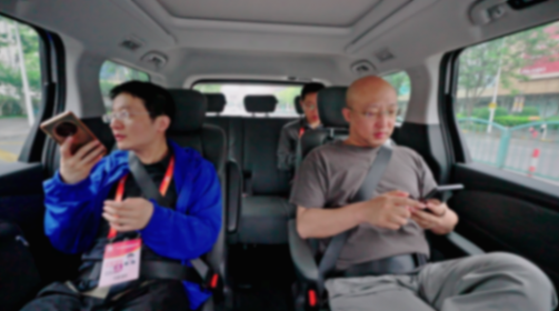 江淮瑞風RF8 強力助陣2024年中國品牌日