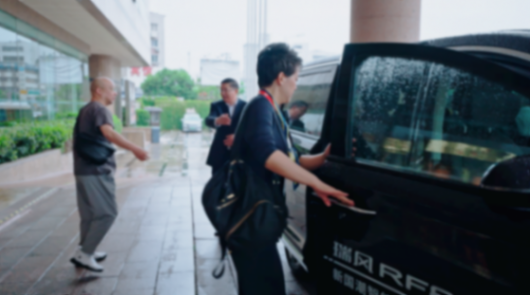 江淮瑞風RF8 強力助陣2024年中國品牌日