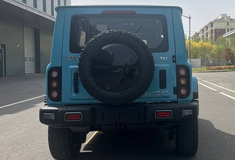 狙擊烈馬和普拉多?哈弗H9和豹8等國產方盒子越野車登場!