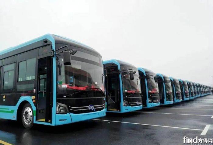 宇通連冠 海格沖上第二 中通大漲175%!4月客車迎雙增 安凱