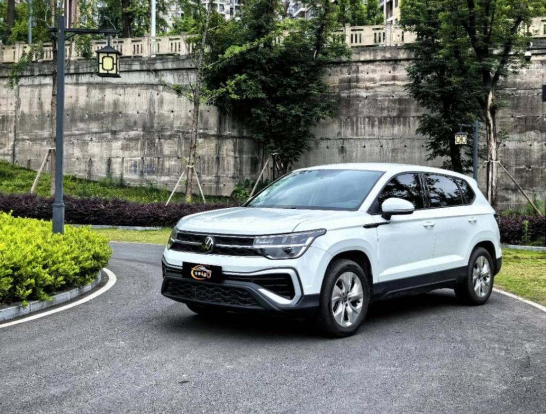 藍(lán)電E5榮耀版對(duì)比大眾途岳:自主、合資差距這么大?