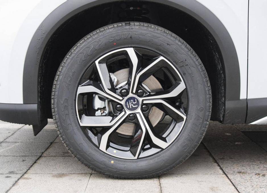 墻內墻外兩頭香,比亞迪元PLUS的產品亮點有多吸引人?