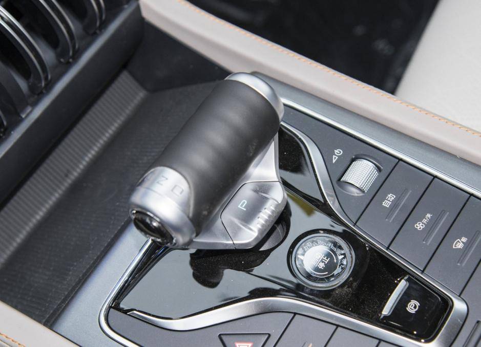 墻內墻外兩頭香,比亞迪元PLUS的產品亮點有多吸引人?