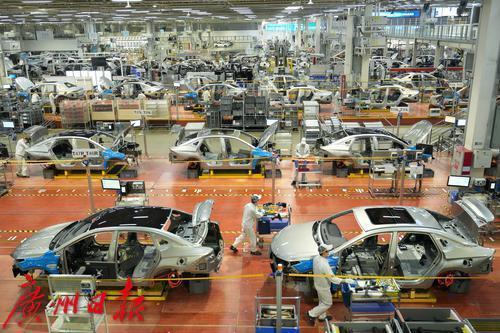 給新能源汽車下鄉提提速