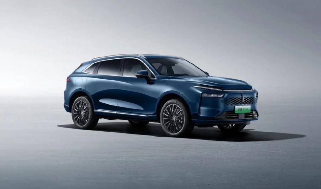 預算25萬還要帶四驅?摩卡Hi4和唐DM-p榮耀版誰更值?