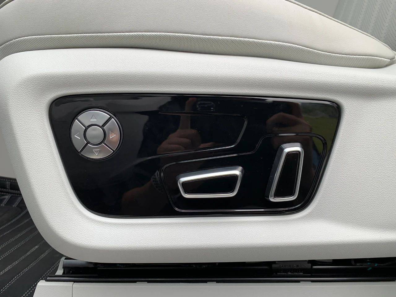 試駕星海V9:人稱夢想家青春版,續航1300公里,20萬級增程無對手