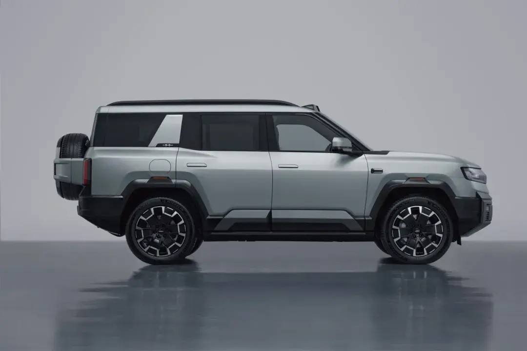 2大硬派SUV申報(bào):方程豹豹8或三季度上市,北京BJ40推“省油版”