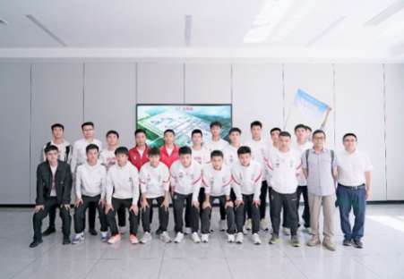 在一起“超”熱愛,貴州村超代表團走進奇-瑞共赴情誼之約