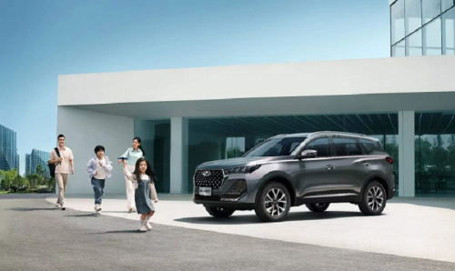 在一起“超”熱愛,貴州村超代表團走進奇-瑞共赴情誼之約