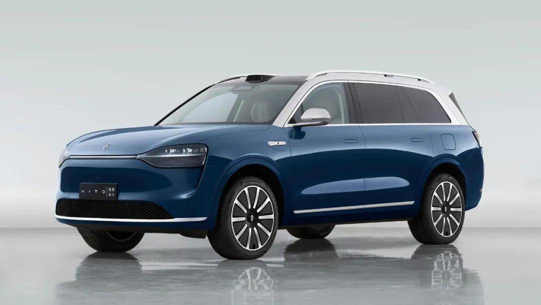 三大“熱門新車”4月銷量:小米SU7供不應求,理想MEGA不到700輛