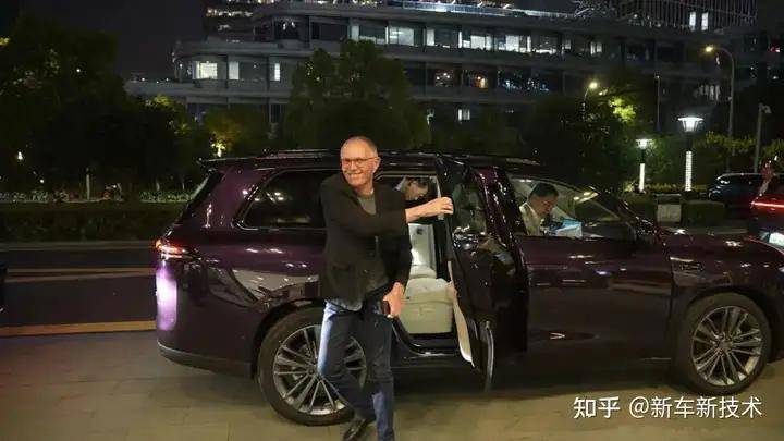 打響“反向合資”第一槍的,為何是零跑?