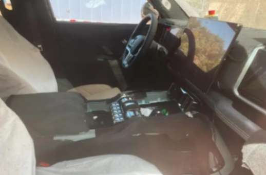 方程豹豹8要來了,車長5.2米配雙電機(jī)+2.0T混動(dòng),預(yù)計(jì)下半年上市