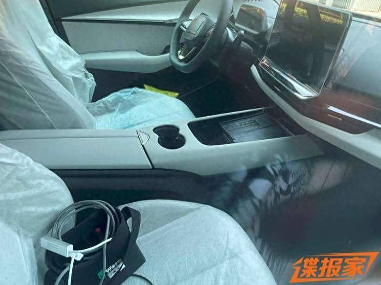 大眾ID.UNYX與眾內飾曝光!有趣的大眾又回來了?年內上市