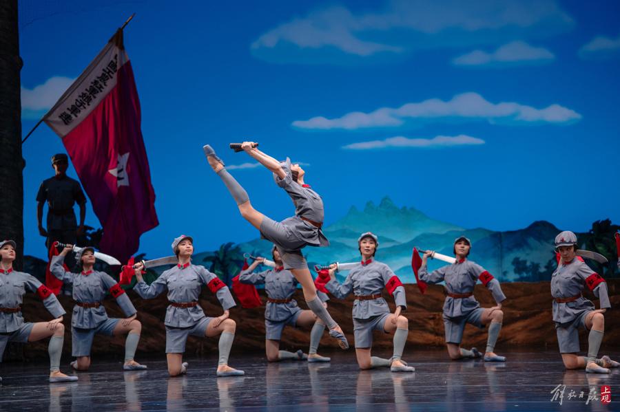 古典、民族、現(xiàn)當(dāng)代,從“娘子軍”出發(fā),中央芭蕾舞團(tuán)走上三足鼎立之路