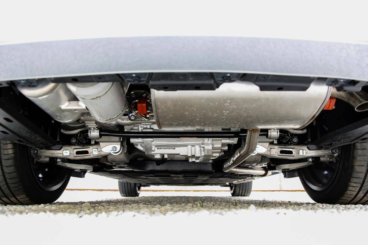 1220ebb1f09bba52861c80571621749e~2508x0