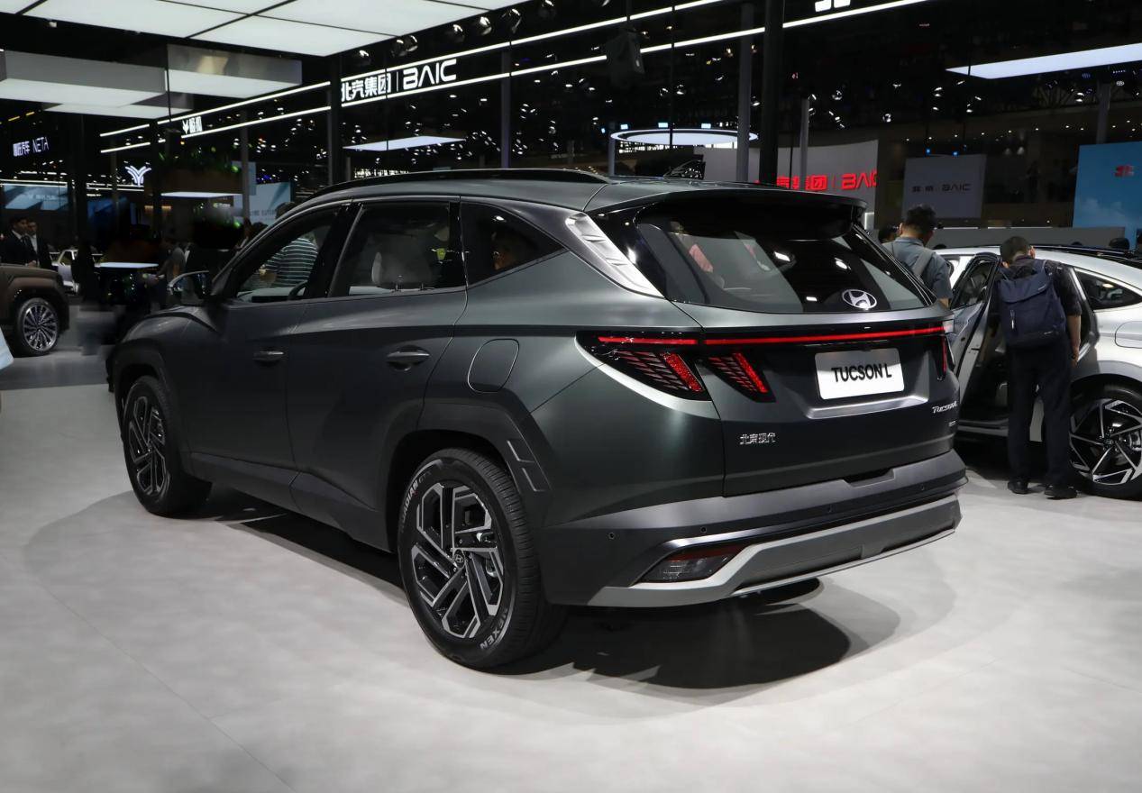 ec82b9d9256159821c7729ec92e068a2~2508x0