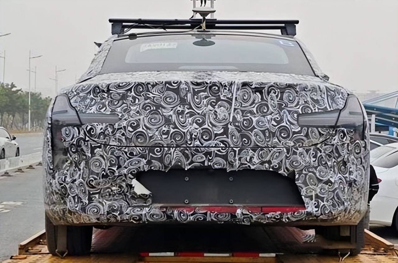 15萬左右的小鵬MONA將6月問世,第三季度開啟交付,銷量有救了?