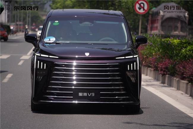 滿電一箱油狂飆1300km,星海V9上演續航黑科技