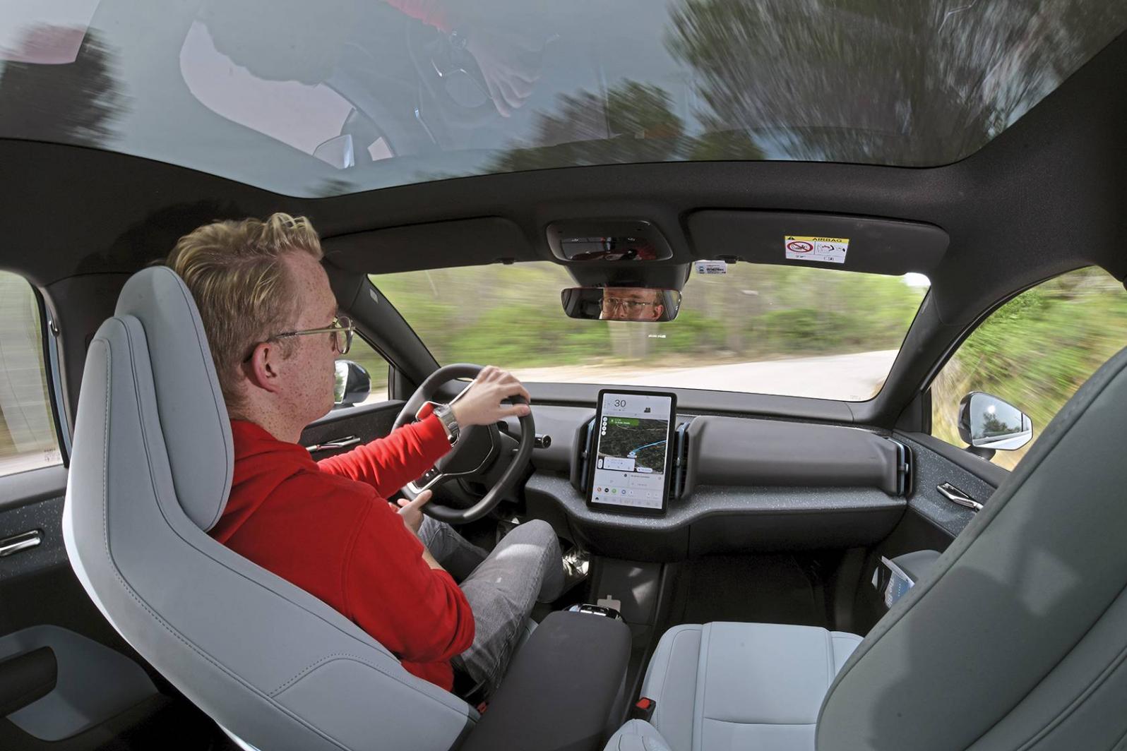 卷土重來:沃爾沃EX30