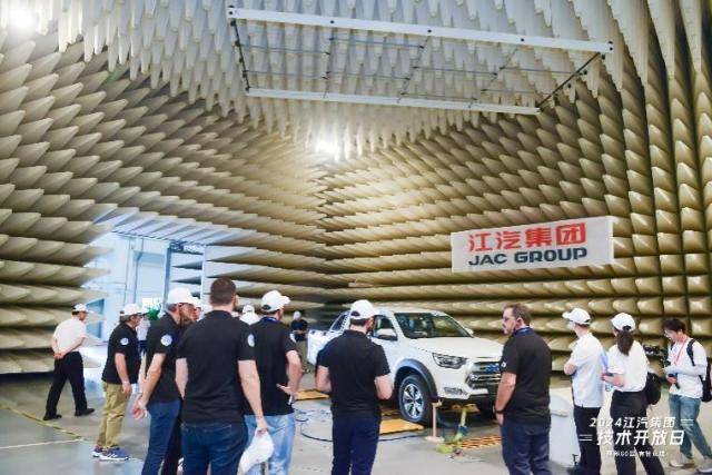 極“智”來襲 江汽集團(tuán)技術(shù)開放日書寫高質(zhì)量發(fā)展新答卷