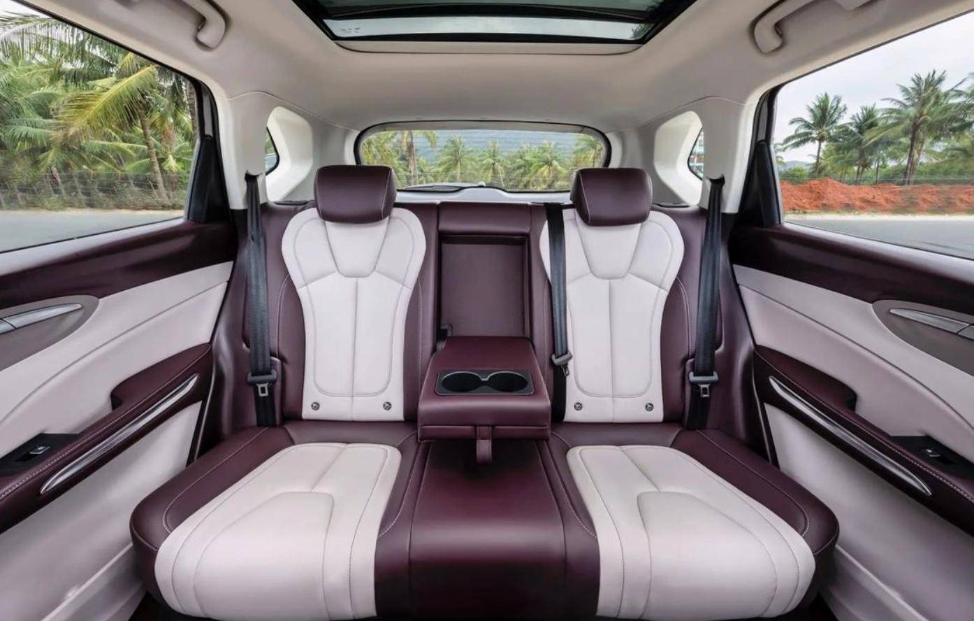 奔騰T90:以安全為基石,重新定義十萬(wàn)級(jí)SUV幸福出行新標(biāo)桿