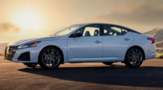 第四代奔騰B70對比日產軒逸,究竟誰更適合你?