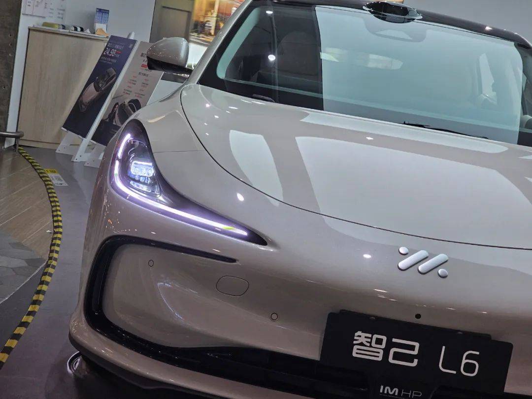 論產(chǎn)品力和定價(jià),智己L6沒(méi)理由賣不好啊!