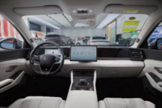 5月28日上市,純電續(xù)航90km,比亞迪秦L實(shí)車(chē)到店,或12萬(wàn)起售