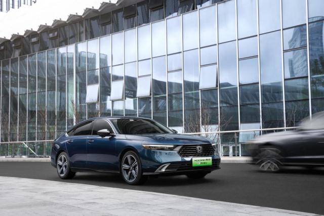 滿(mǎn)足打工人的既要又要,“五邊形戰(zhàn)士”雅閣都能做到