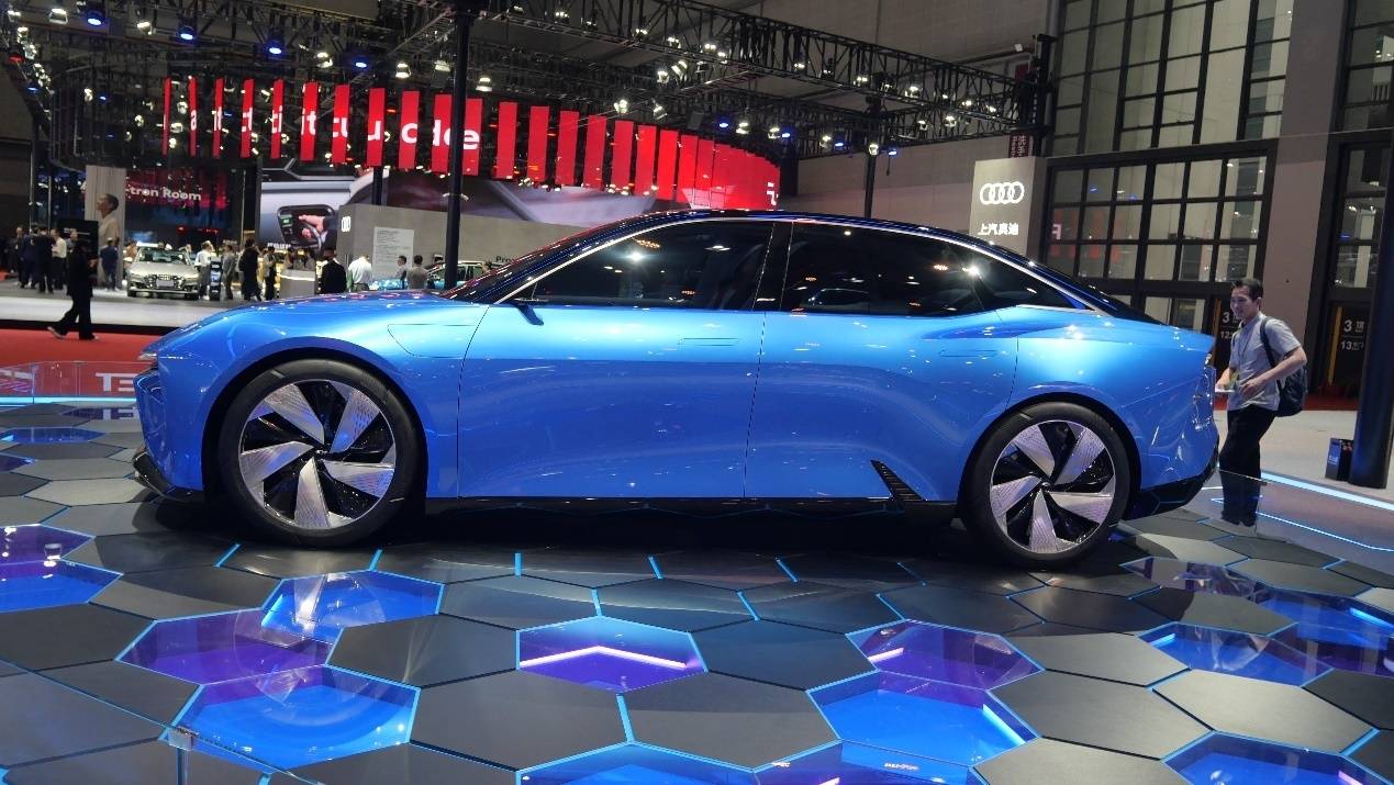 外觀內飾脫胎換骨 雪佛蘭探界者EV能從國外火到國內?