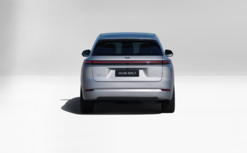 10年前不敢想,同樣的價格,路虎賣不過理想