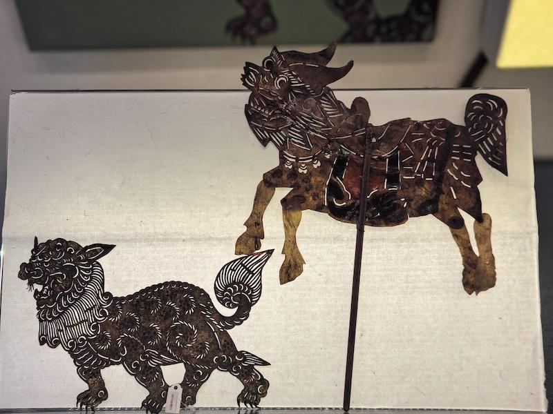 “府里有乾坤”:恭王府呈現館藏200余件皮影精品