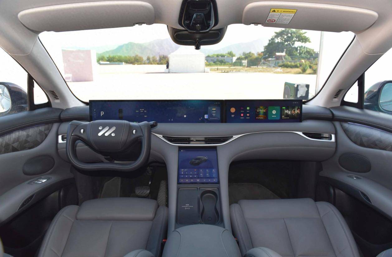 20萬自主純電轎跑,誰才是真正的B級電動之王 341ebddd12630b0018786003d9c5b77a