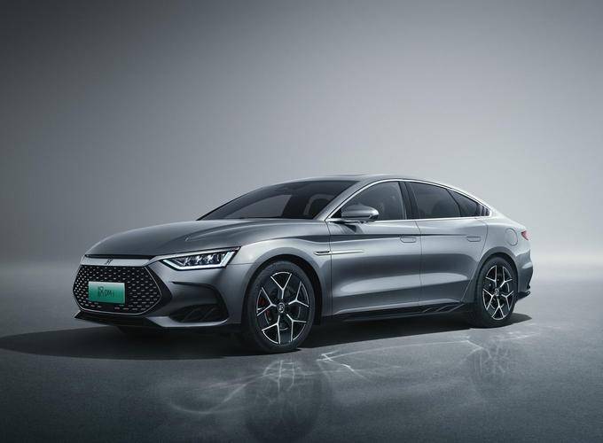 20萬自主純電轎跑,誰才是真正的B級電動之王 92f4e8a70daf7c6d81814ccbd1acb4dc