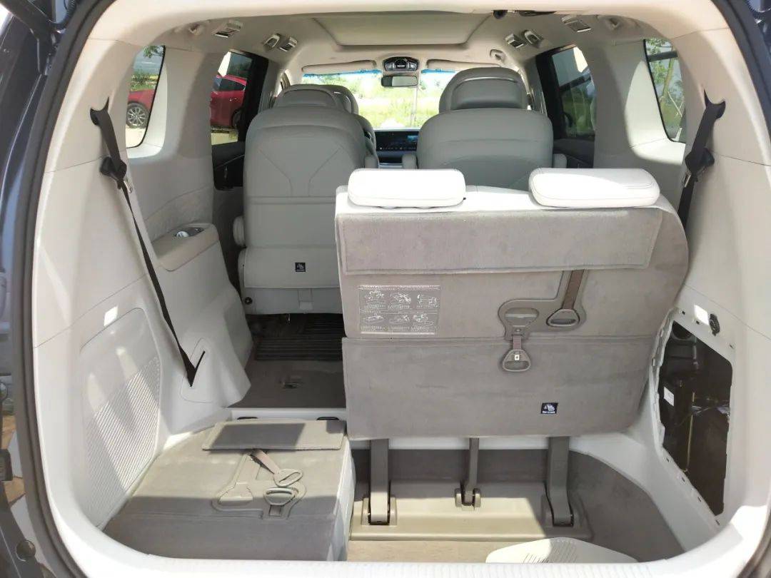 長續(xù)航、大空間 關(guān)鍵價格還不到20萬 試駕東風風行星海V9