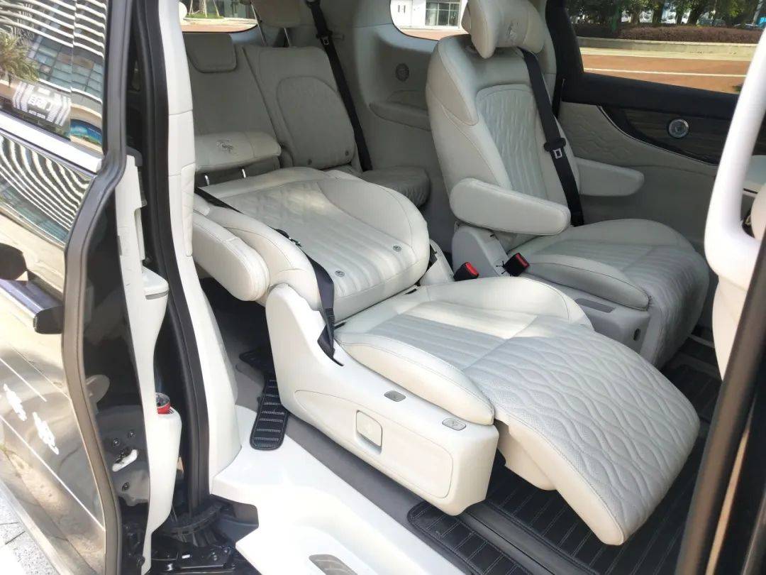 長續(xù)航、大空間 關(guān)鍵價格還不到20萬 試駕東風風行星海V9