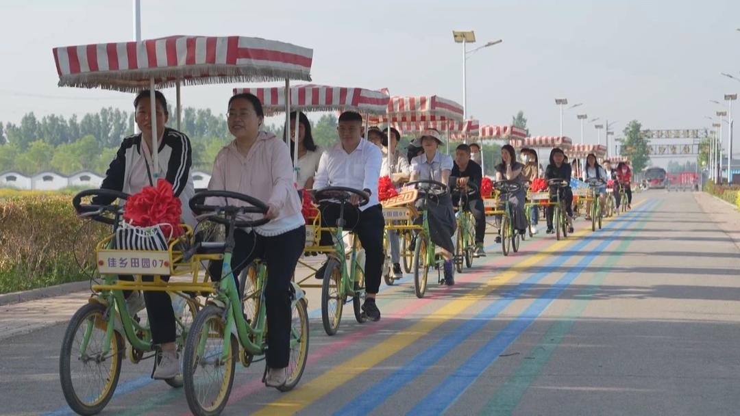 茌平:極簡復古集體婚禮 儀式感爆棚的硬核浪漫